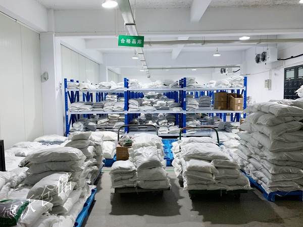 寧波海曙輕倉庫貨架效果圖